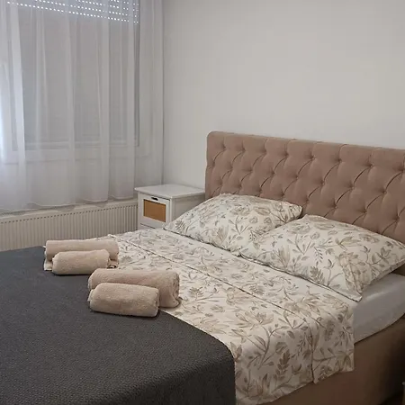 Viki Apartman